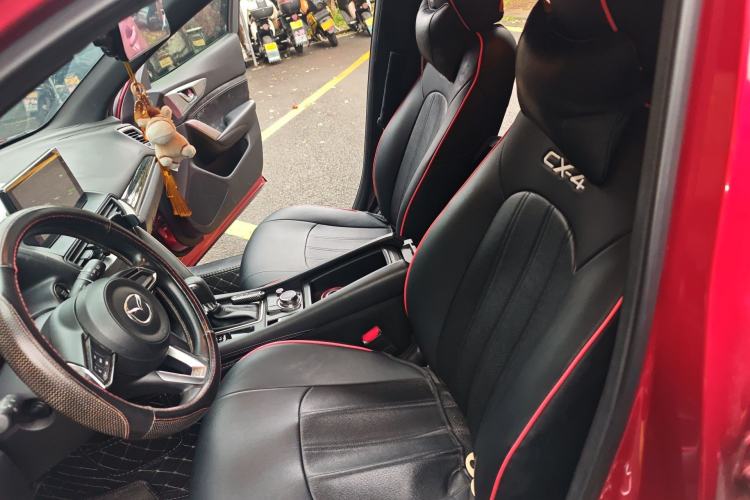 Used Mazda CX-4 2018 2.0L Automatic Two-Wheel Drive Blue Sky Dynamic Version China V Standard
