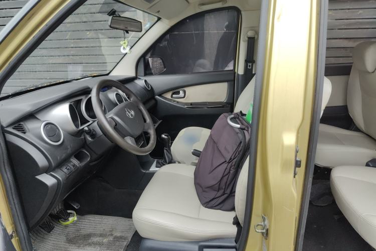 Used CHANGAN KAICHENG Ounuo S 2015 1.5L Jin Ouno Standard Model