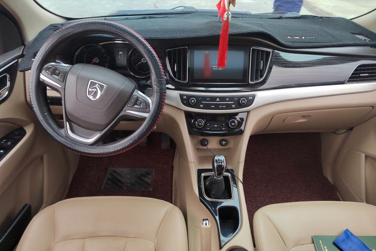 Used Baojun 730 2016 1.5L Manual Luxury Edition 7 Seats
