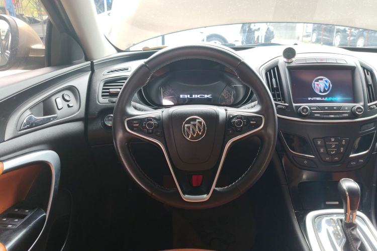 Used Buick Regal 2015 1.6T Elite Tech Model Steering Wheel
