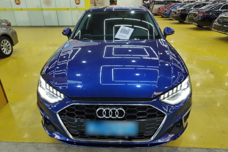 Used Audi A4L 2022 40 TFSI Luxury Dynamic Model