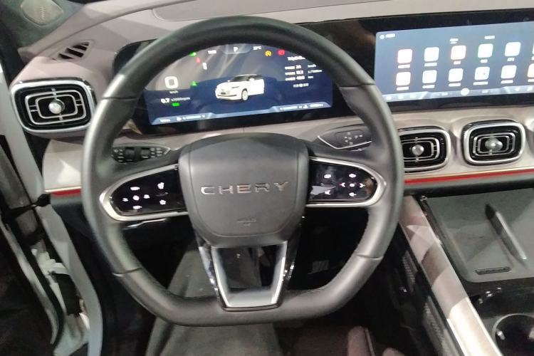 Used Chery Tiggo 9 2025 2.0T Automatic Two-Wheel Drive Luxury Edition 5 Seats