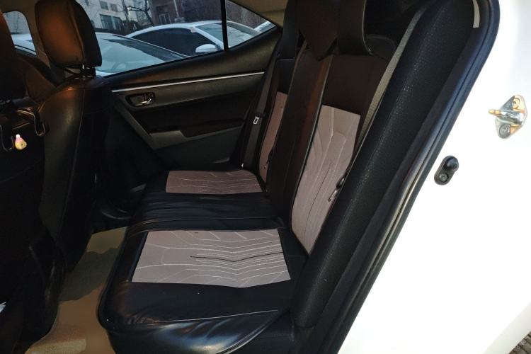 Used Toyota Levin 2017 Revised Dual-Engine 1.8H GS E-CVT Elite Sunroof Version China V Standard
