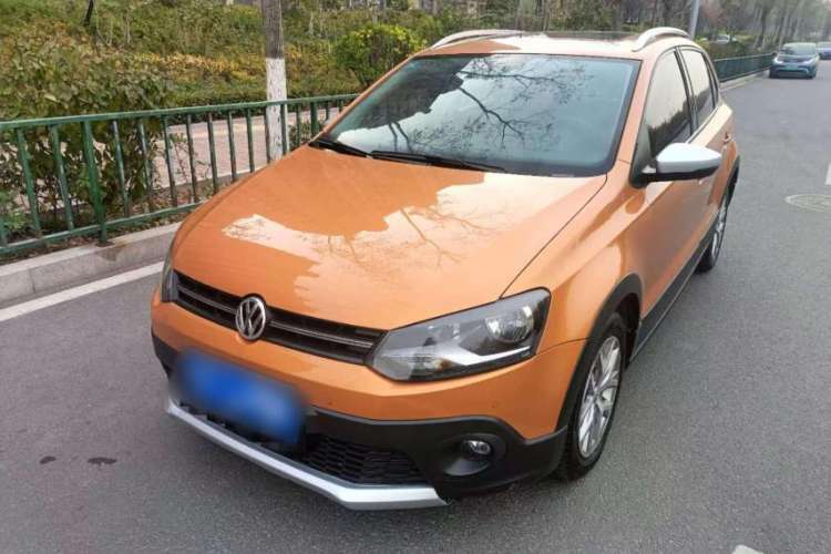 Used Volkswagen Polo 2016 1.6L Cross Polo Automatic