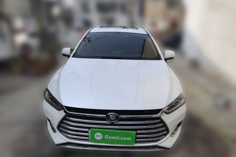 Used BYD Qin Pro New Energy 2019 DM Super Edition 1.5TI Automatic Smart Connect Speedy Model China VI Standard Front