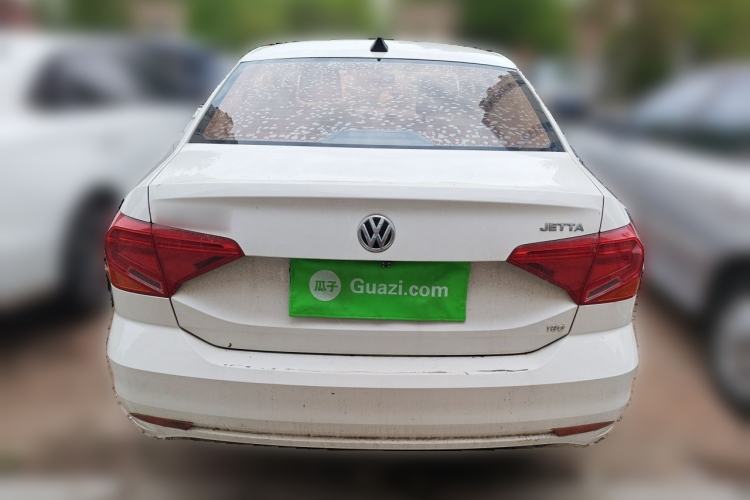 Used Volkswagen Jetta 2017 1.5L Manual Fashion Edition
