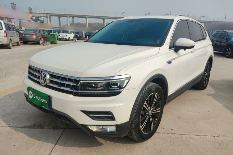 Used Volkswagen Tiguan L 2018 380TSI Automatic All-Wheel Drive Luxury Edition