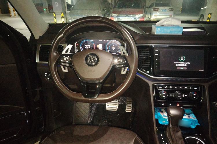 Used Volkswagen Teramont 2020 Revised Version 380TSI Four-Wheel Drive Flagship Edition Steering Wheel