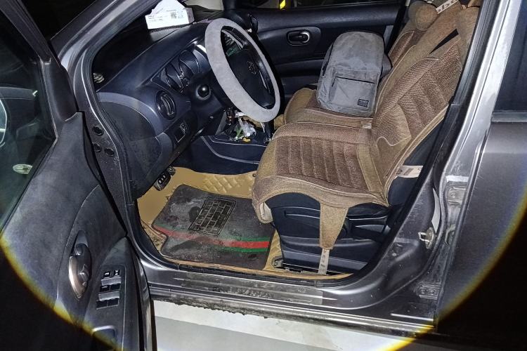 Used Nissan Livina 2015 1.6XE CVT Comfort Edition
