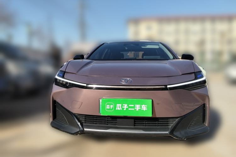 Used Toyota bZ3 2023 616 km Long-Range Premium
