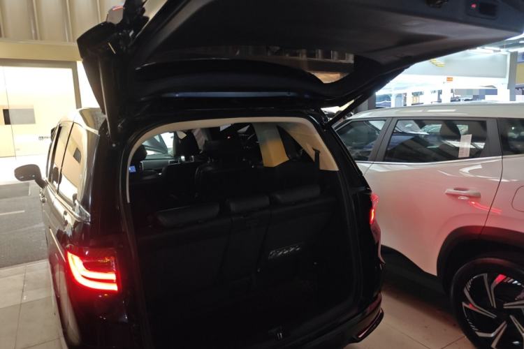 Used Honda Odyssey 2019 2.0L Rui·Zhi Zhen Edition Trunk