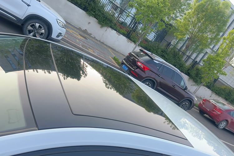 Used Volkswagen Golf 2016 1.6L Automatic Comfort Model Roof