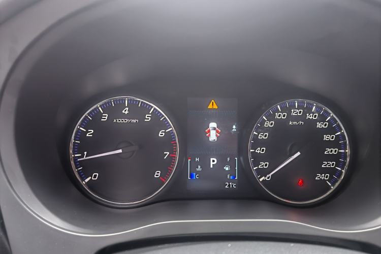 Used Mitsubishi Outlander 2020 2.0L Two-Wheel Drive Enjoyment Version 5 Seats Instrument Cluster