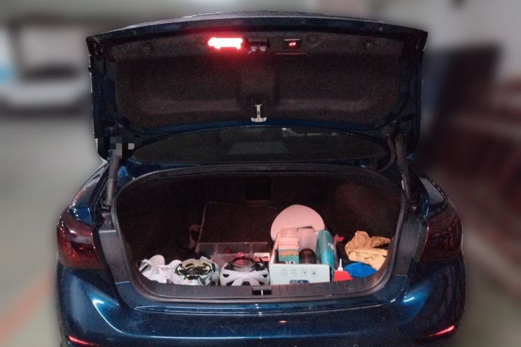 Used Infiniti Q50L 2015 2.0T Enjoyment Edition Trunk