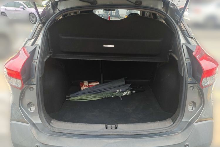 Used Nissan Kicks 2021 1.5L XL CVT Cool Enjoyment Edition