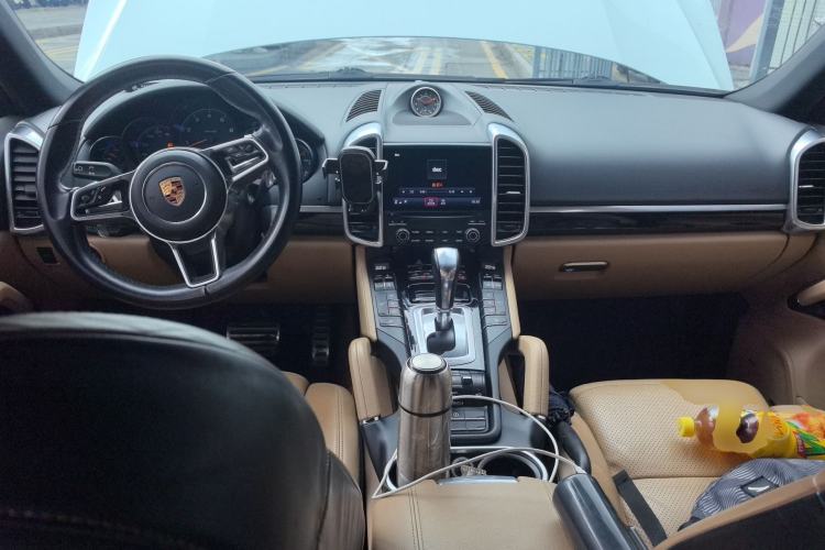 Used Porsche Cayenne 2016 Cayenne Platinum Edition 3.0T