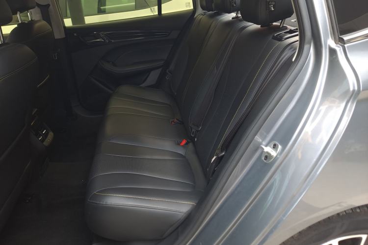 Used Roewe i5 2021 1.5L CVT Diamond Edition
