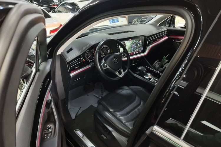 Used Volkswagen Touareg 2019 3.0 TSI RuiFeng Edition China VI Standard
