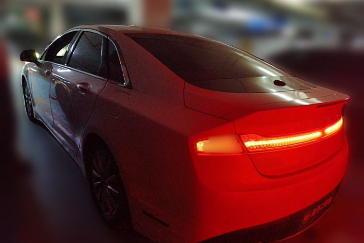 Used Lincoln MKZ 2018 2.0T Premium Edition
