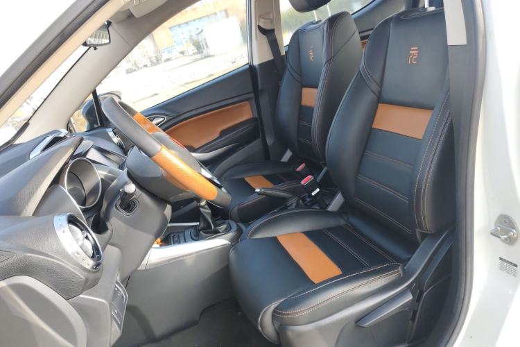 Used BYD Yuan 2016 1.5L Manual Luxury Model
