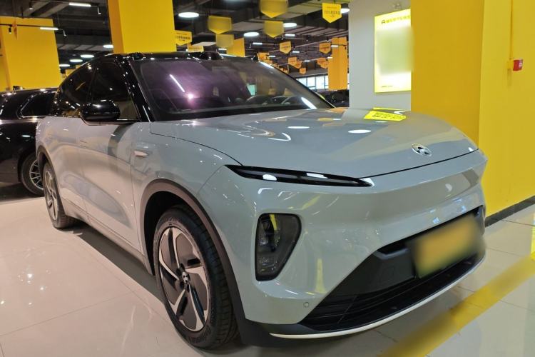 Used Nio ES8 2024 75 kWh Executive Edition Exterior 1