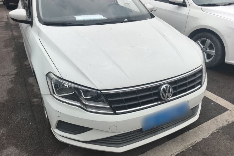 Used Volkswagen Jetta 2017 1.4L Manual Fashion Edition