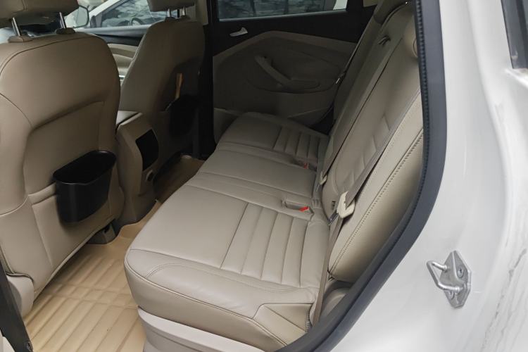 Used Ford Kuga 2015 2.0L GTDi Four-Wheel-Drive Sport Model