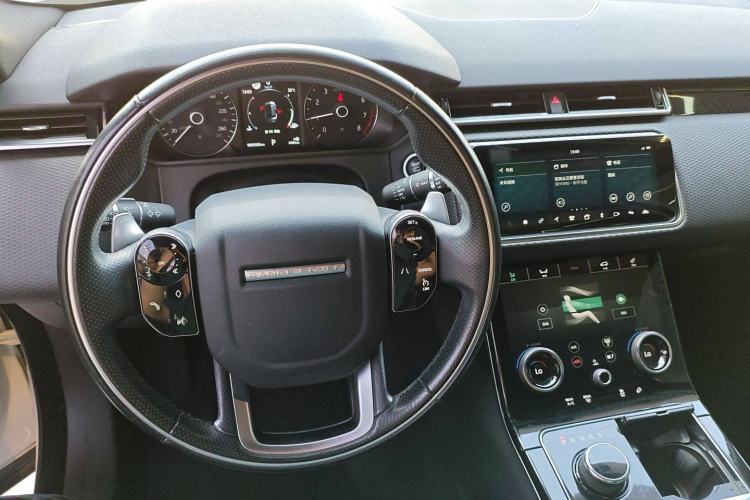 Used Land Rover Range Rover Velar 2019 250 PS R-DYNAMIC S