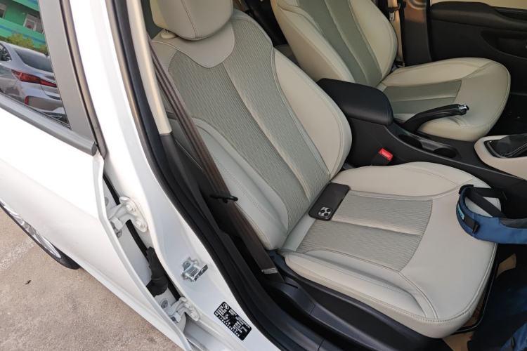 Used Buick GT 2017 15N Automatic Elite Version