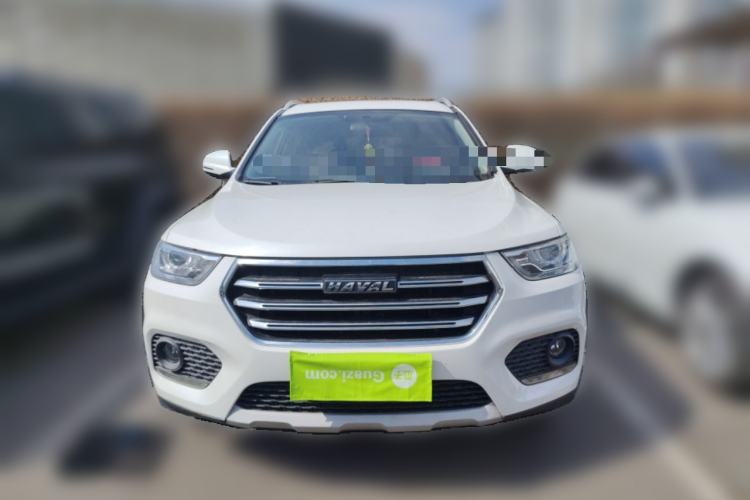 Used Haval H2 2018 Chuanxiang Edition Blue Badge 1.5T Dual-Clutch Two-Wheel Drive Fashionable Model
