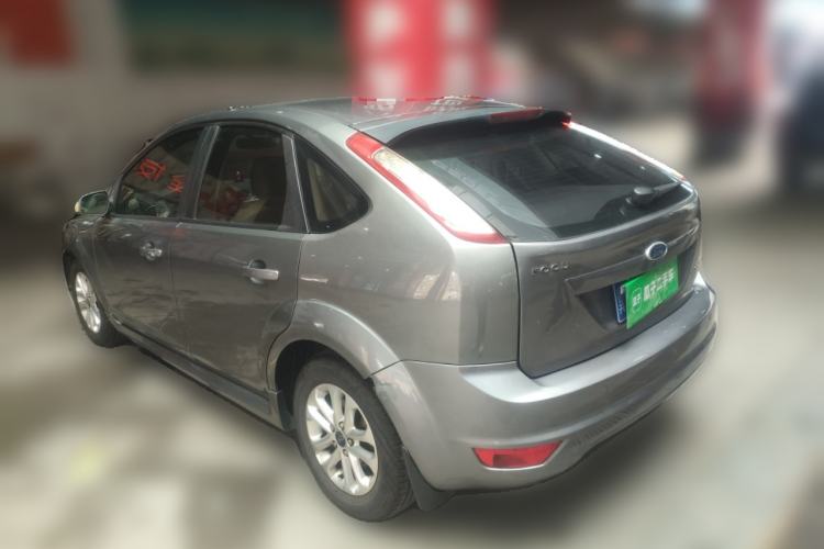 Used Ford Focus 2012 Sedan Classic 1.8L Automatic Fashion Edition
