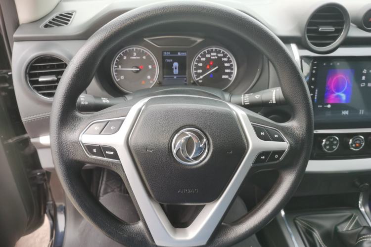 Used Dongfeng Ruichi 6 2021 2.3T Manual Two-Wheel Drive Diesel Standard Version with Flat-Base Long Cargo Bed M9T
