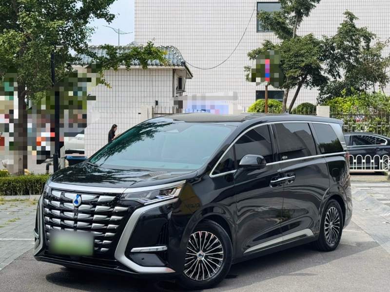 Used Denza D9 2022 DM-i 970 Four-Wheel Drive Prestige Model — 1