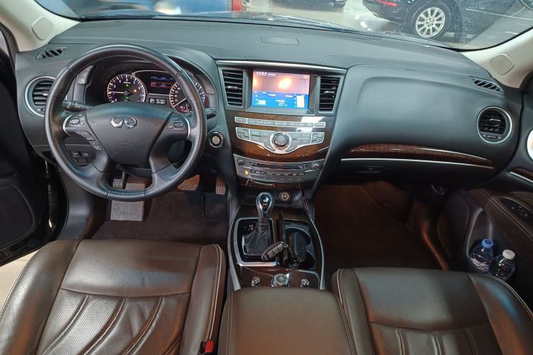 Used Infiniti QX60 2016 2.5 S/C Hybrid Two-Wheel-Drive Excellence Edition China V Standard
