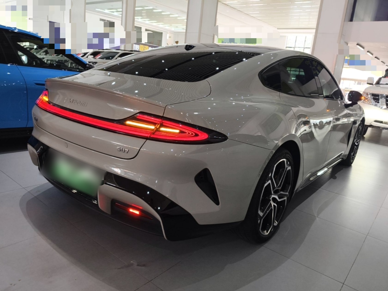 Xiaomi Auto SU7 2024 Rear-Drive Ultra-Long Range Advanced Pro-Level Intelligent Driving Version — снимка 6