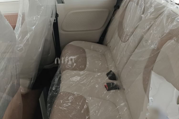 Used Wuling Hongguang MINIEV 2024 3rd Generation 215km Youth Edition Left Rear Seat