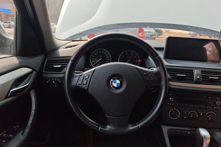 Used BMW X1 2012 sDrive18i Fashion Model Steering Wheel