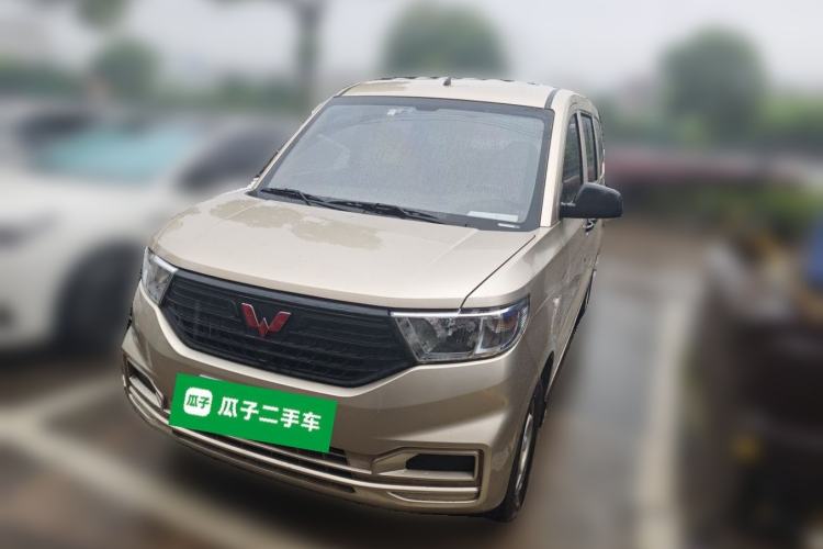 Used Wuling Hongguang V 2022 1.5L Jingqu Version Hydraulic Power Steering LAR