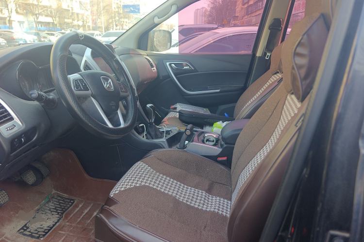 Used JMC Yusheng S350 2013 2.0T Manual Two-Wheel Drive Gasoline Ultra-Luxury 5-Seater
