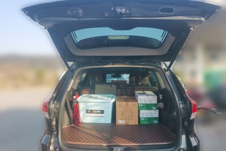 Used Toyota Highlander 2018 2.0T Four-Wheel Drive Luxury Edition 7 Seats China V Emission Standard