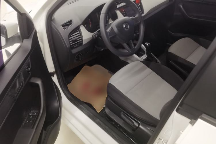 Used Skoda Fabia 2016 1.4L Automatic Car Enjoy Edition