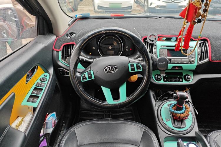 Used Kia Sportage R 2012 2.0L Automatic Two-Wheel Drive GLS
