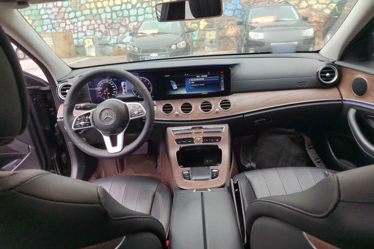 Used Mercedes-Benz E-Class 2019 E 300 L Luxury Model
