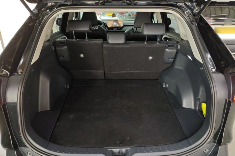 Used Toyota Wildlander 2023 2.0L CVT Two-Wheel Drive Luxury PLUS Edition Trunk