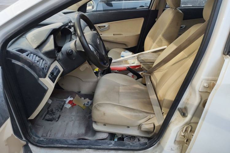 Used Chery Fengyun 2 2016 1.5L Manual Value Edition Left Front Seat