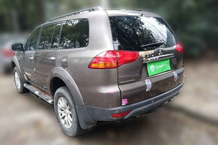 Used Mitsubishi Pajero Sport 2011 3.0L Sport Navigation Edition Rear Left 45 Deg