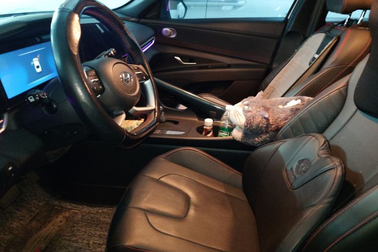 Used Hyundai Elantra 2022 1.5L CVT 20th Anniversary Edition