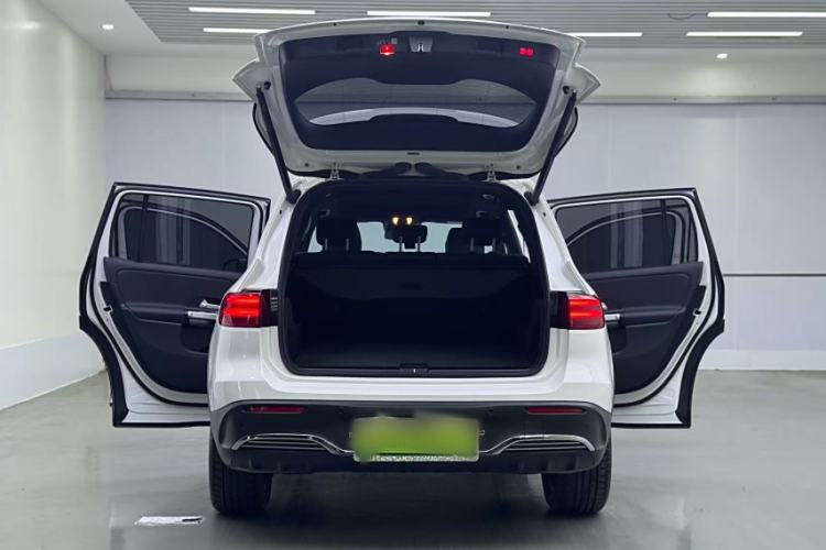 Used Mercedes-Benz EQB 2025 EQB 260