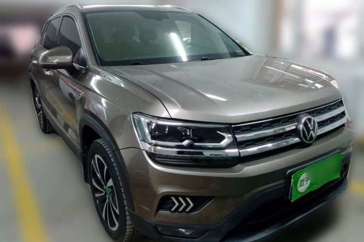 Used Volkswagen Tharu 2020 280TSI Two-Wheel Drive Luxury Edition China VI Standard
