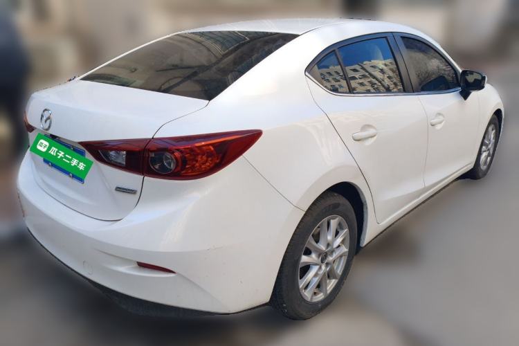 Used Mazda 3 Axela 2014 Sedan 1.5L Manual Comfort Model Rear Right 45 Deg